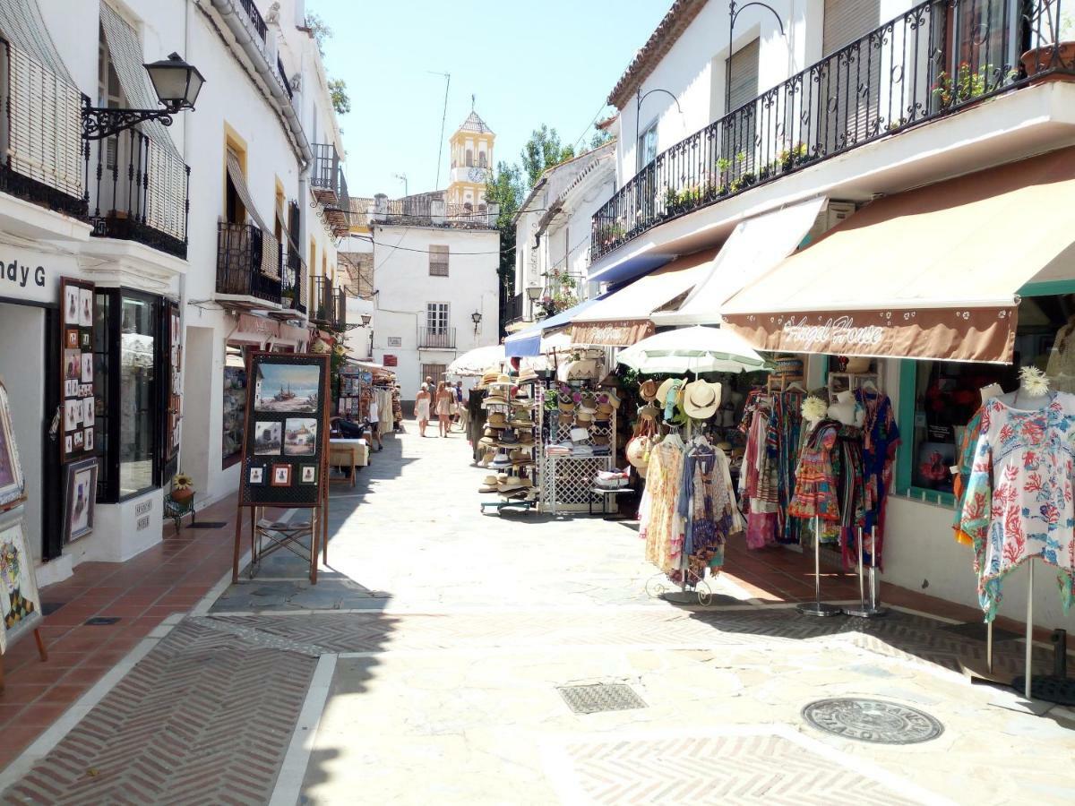 Atico Luminoso Centro Marbella Apartman Kültér fotó